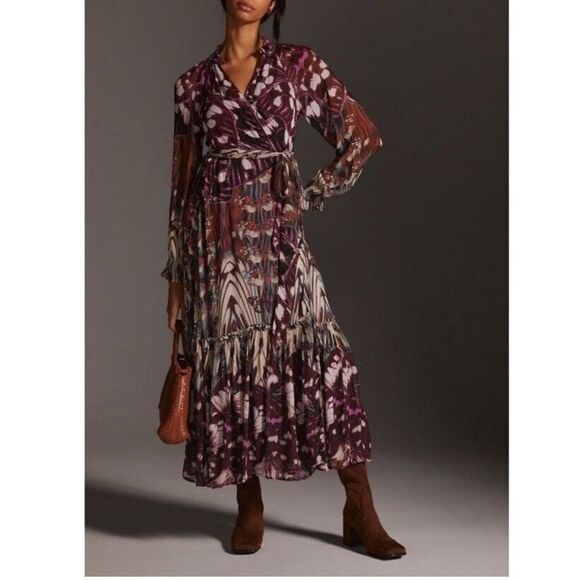 Anthropologie Dresses & Skirts - Anthropologie Long-Sleeve Wrap Midi Dress
⭐️⭐️please read info below-H6